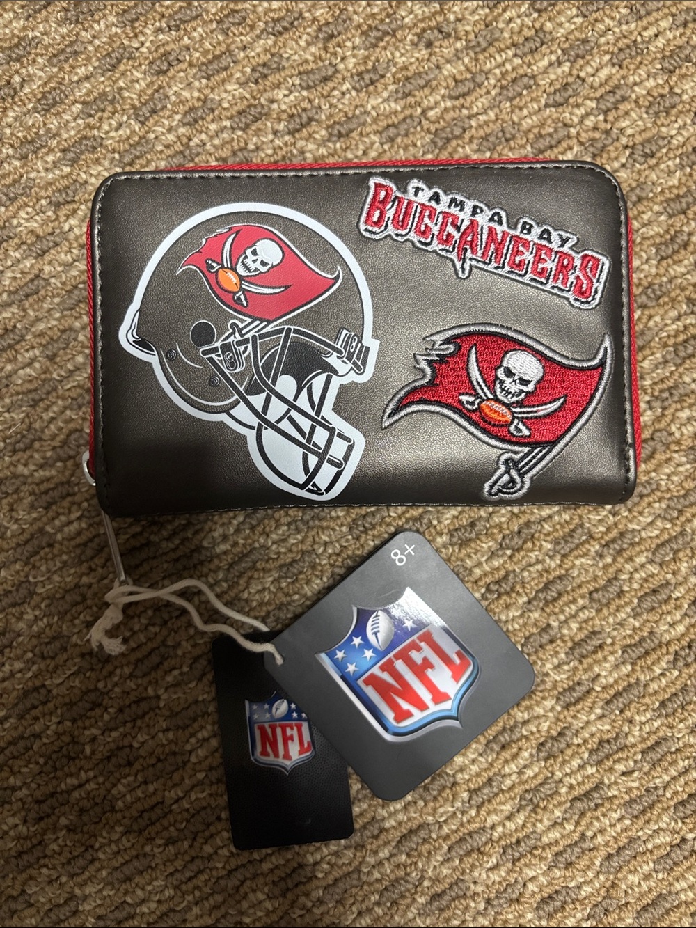 Loungefly Tampa Bay Buccaneers Wallet